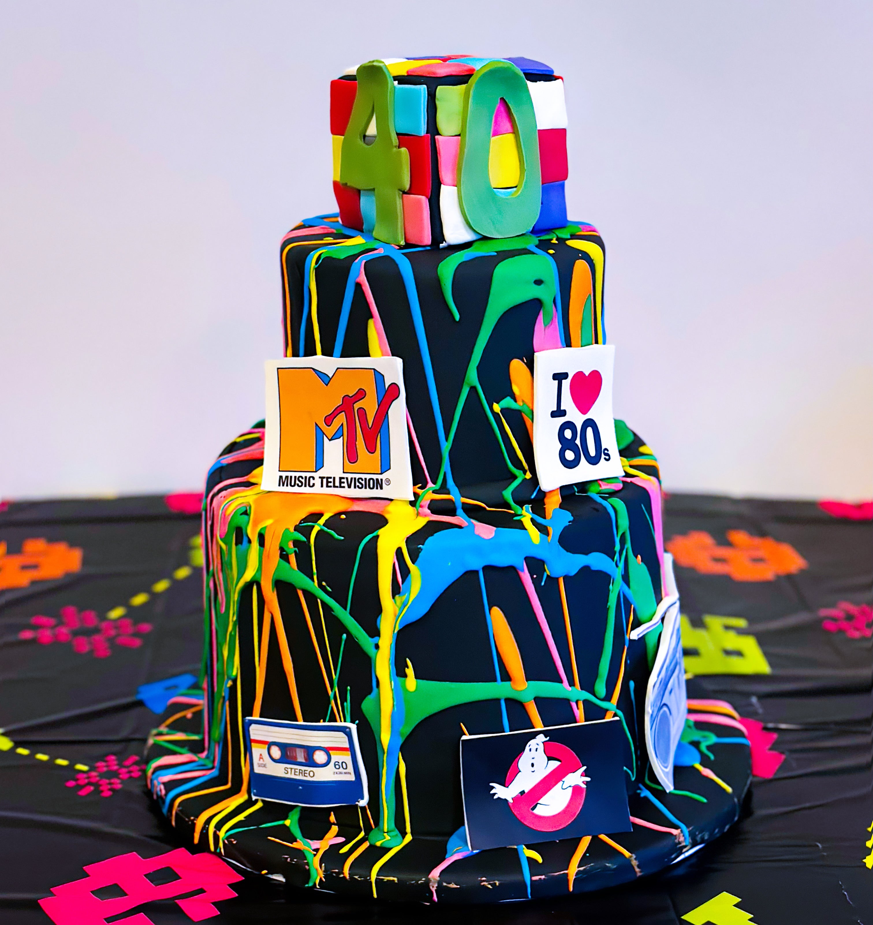2 tier custom cake