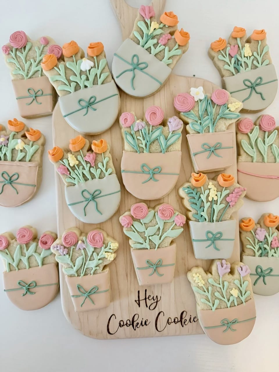 Custom Flower Sugar Cookies Alpharetta | Confetti Jar