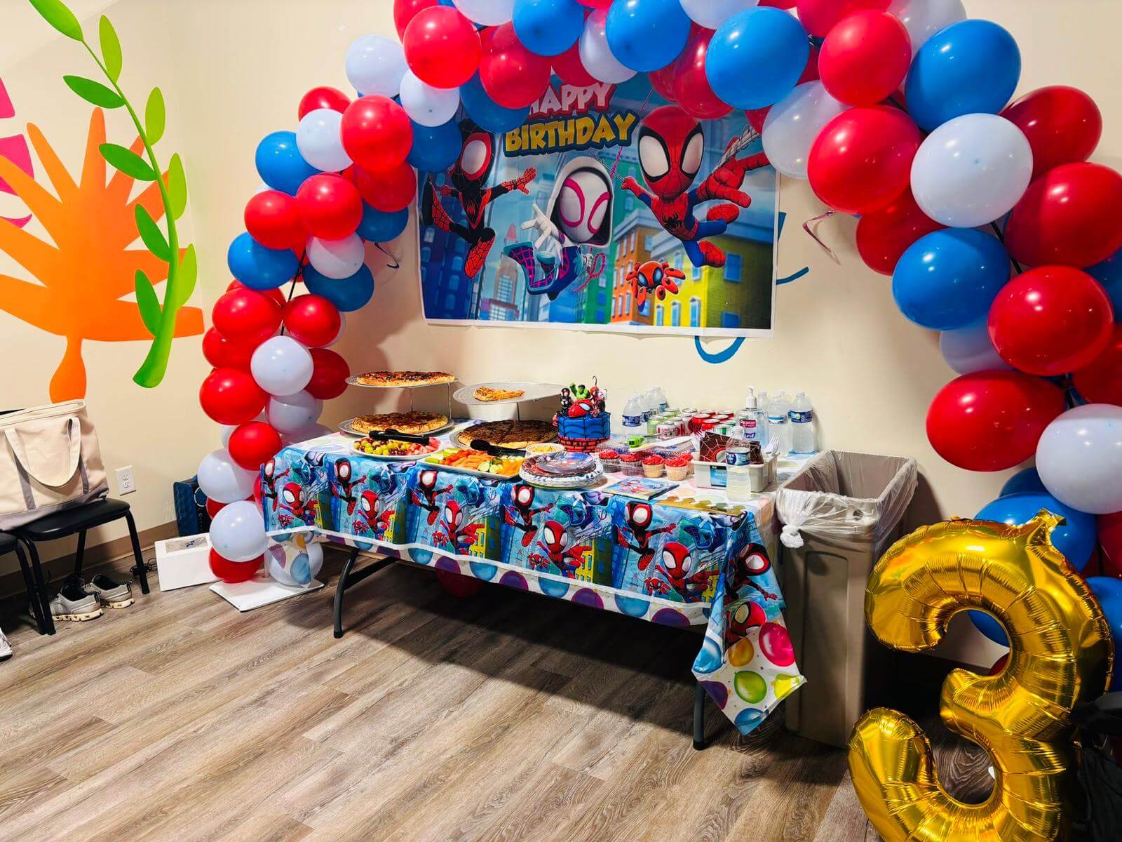 Hippo Hopp Spiderman Birthday Party | Confetti Jar