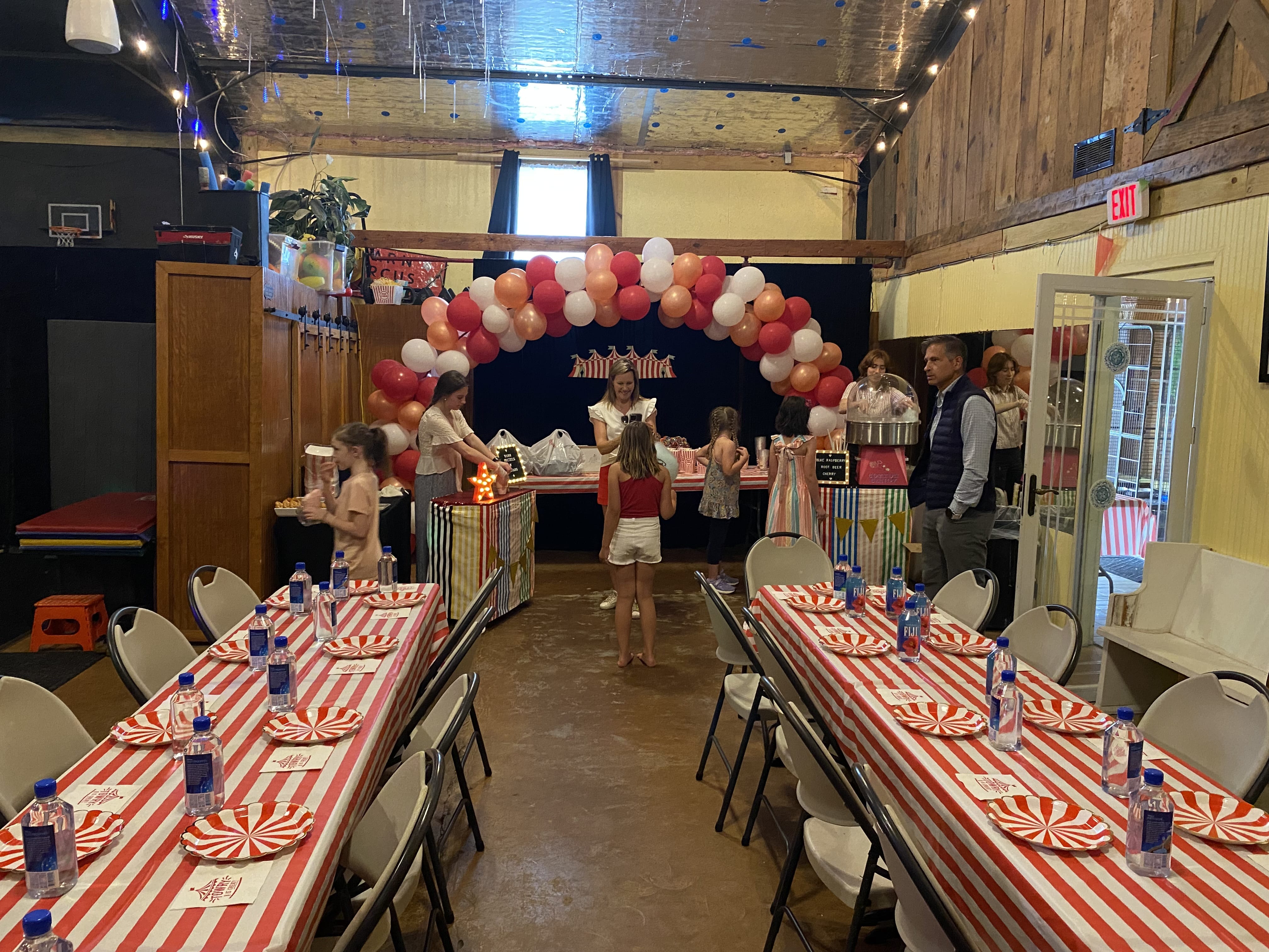 Buck’s Sports Barn Circus Birthday Party