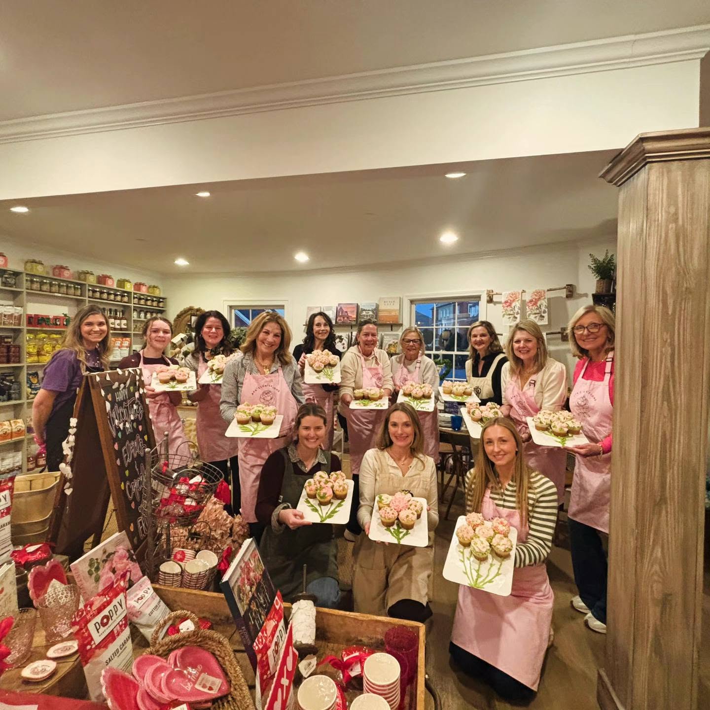 Floral Cupcake Decorating Workshop Party