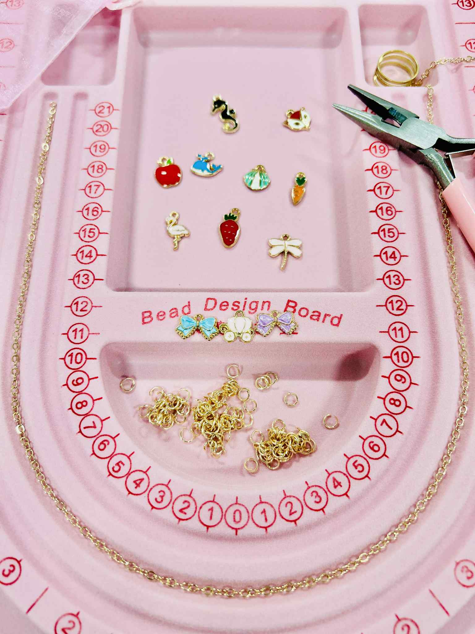 Jewelry Bar Party at Little Breaks