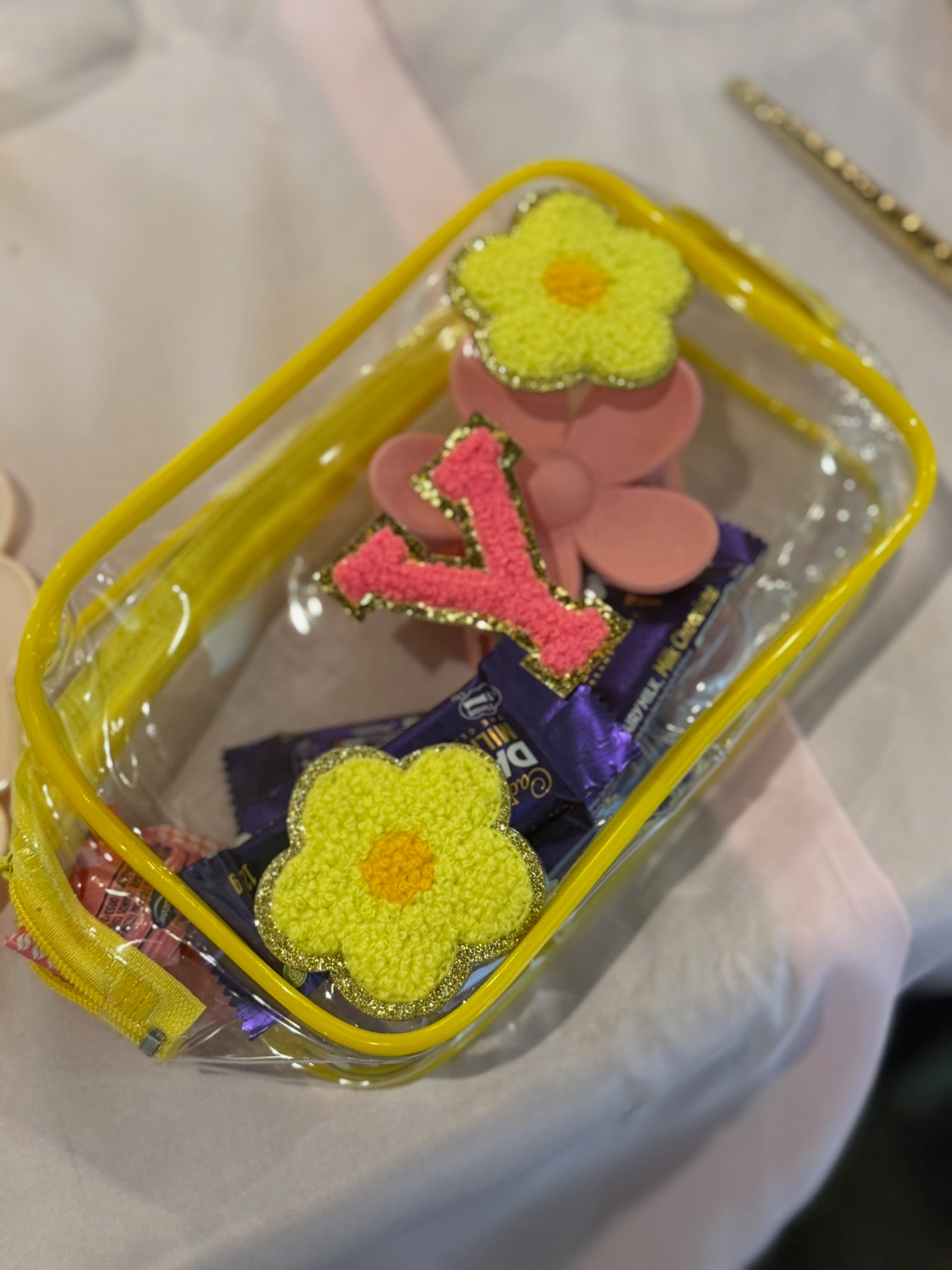 Patch It Up! Custom Make-Up Bag Craft Party