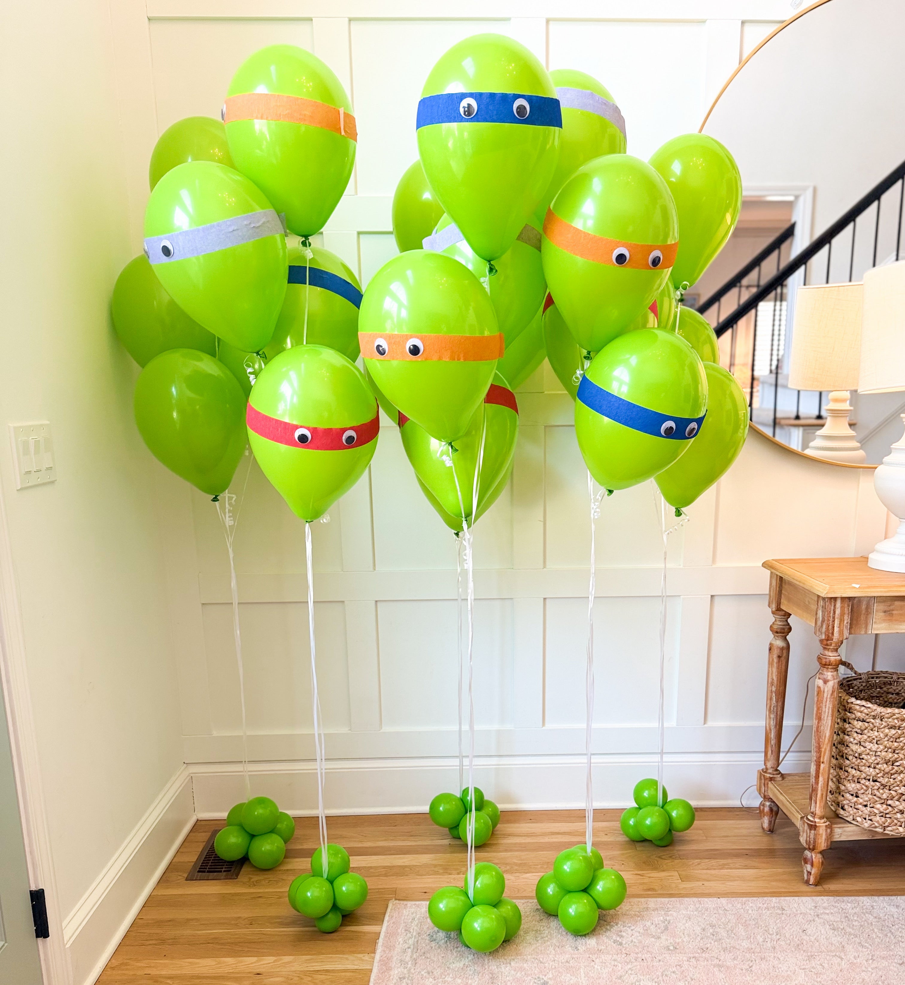 11" Latex Helium Bouquet *Pickup only