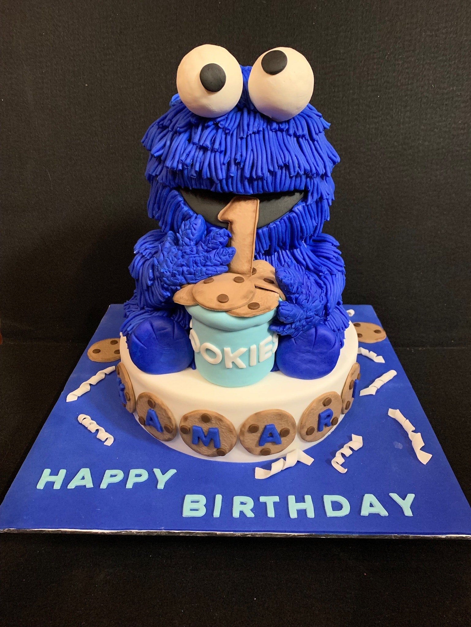 2-Tier Custom Cake for up to 40 Guests