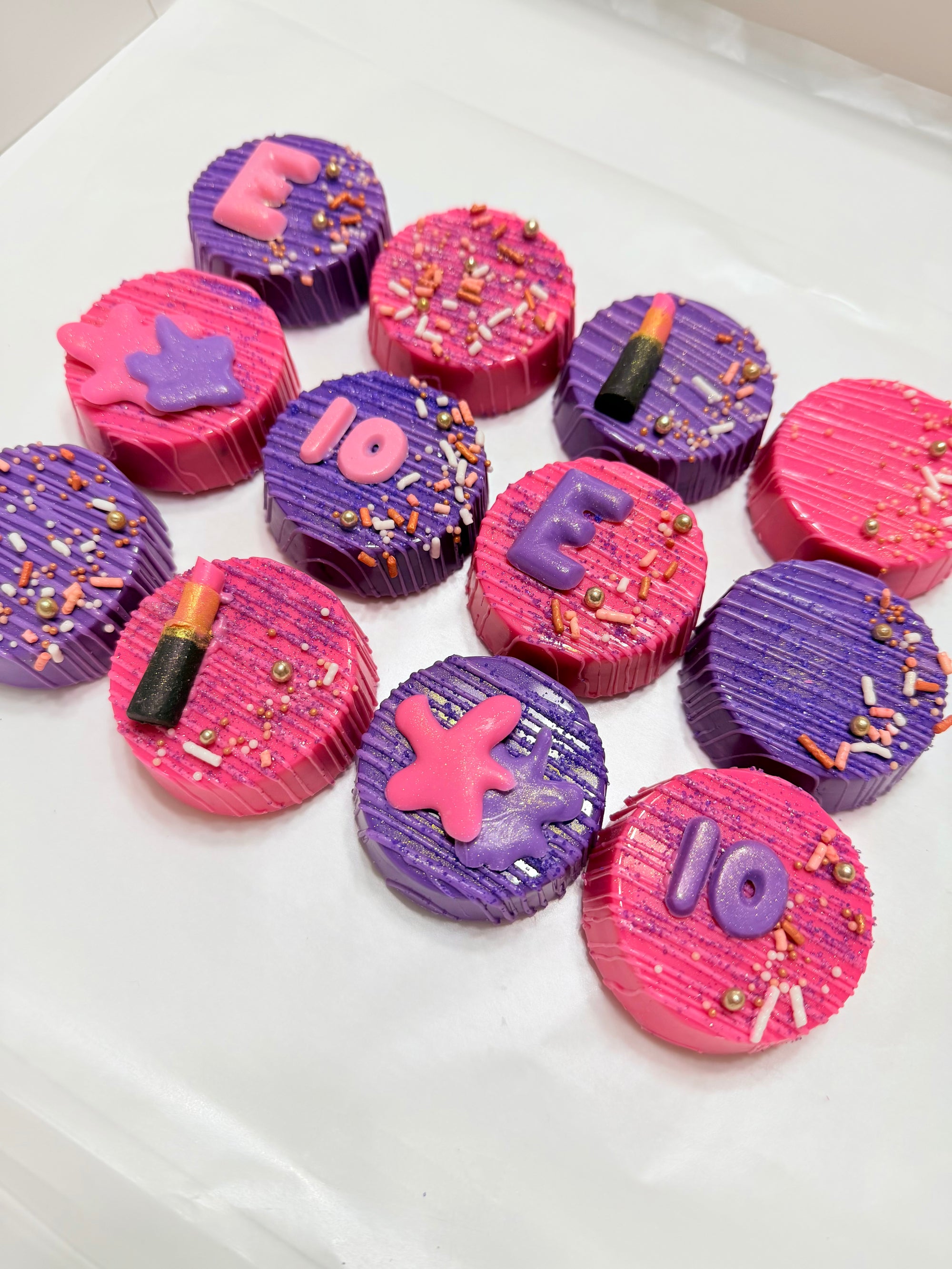 Chocolate Covered Oreos - 12 Count