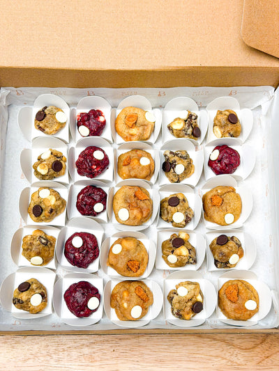 30 Guests Mini Dessert Table