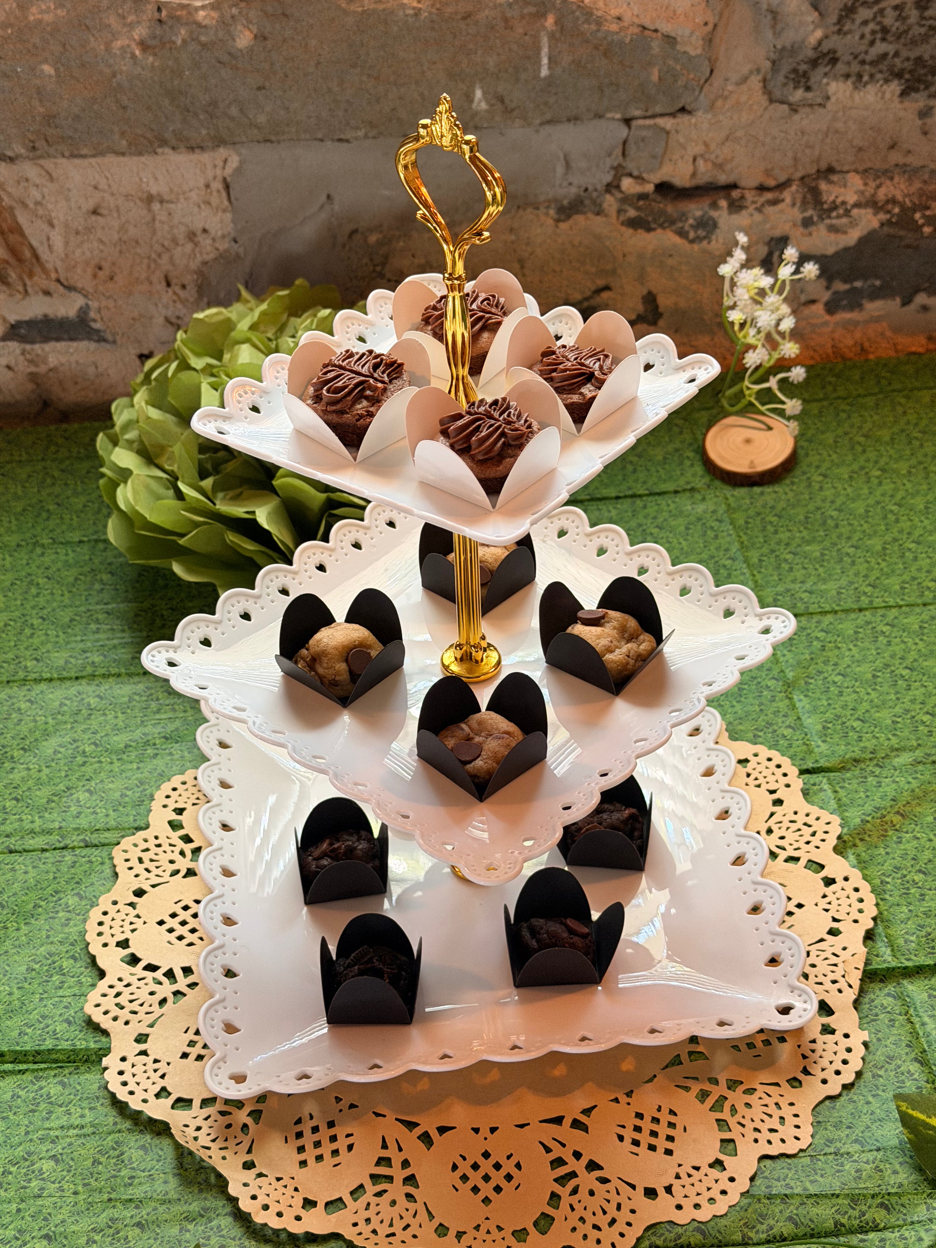 30 Guests Mini Dessert Table