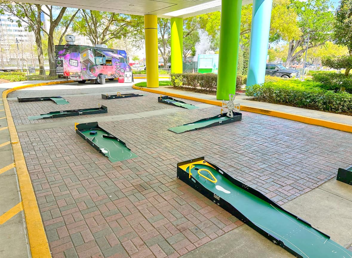 Two Hour Mini Golf Package