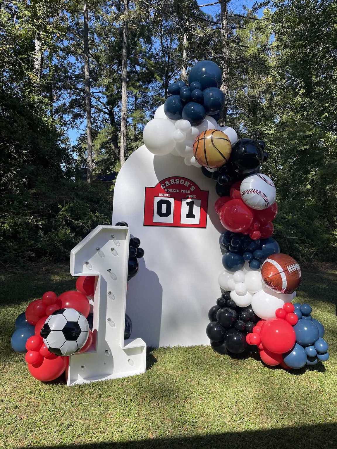 Kids Party Planner Atlanta | Sports Balloon Design | Confetti Jar