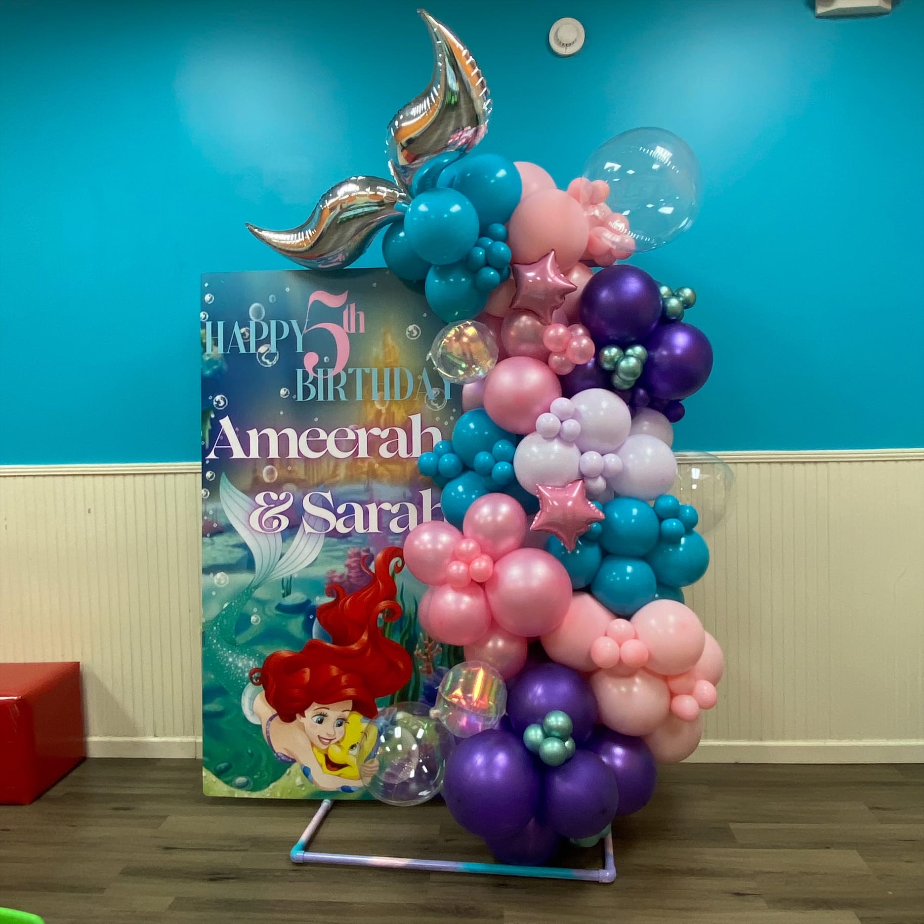 Mermaid Birthday Backdrop Balloon Design | Confetti Jar
