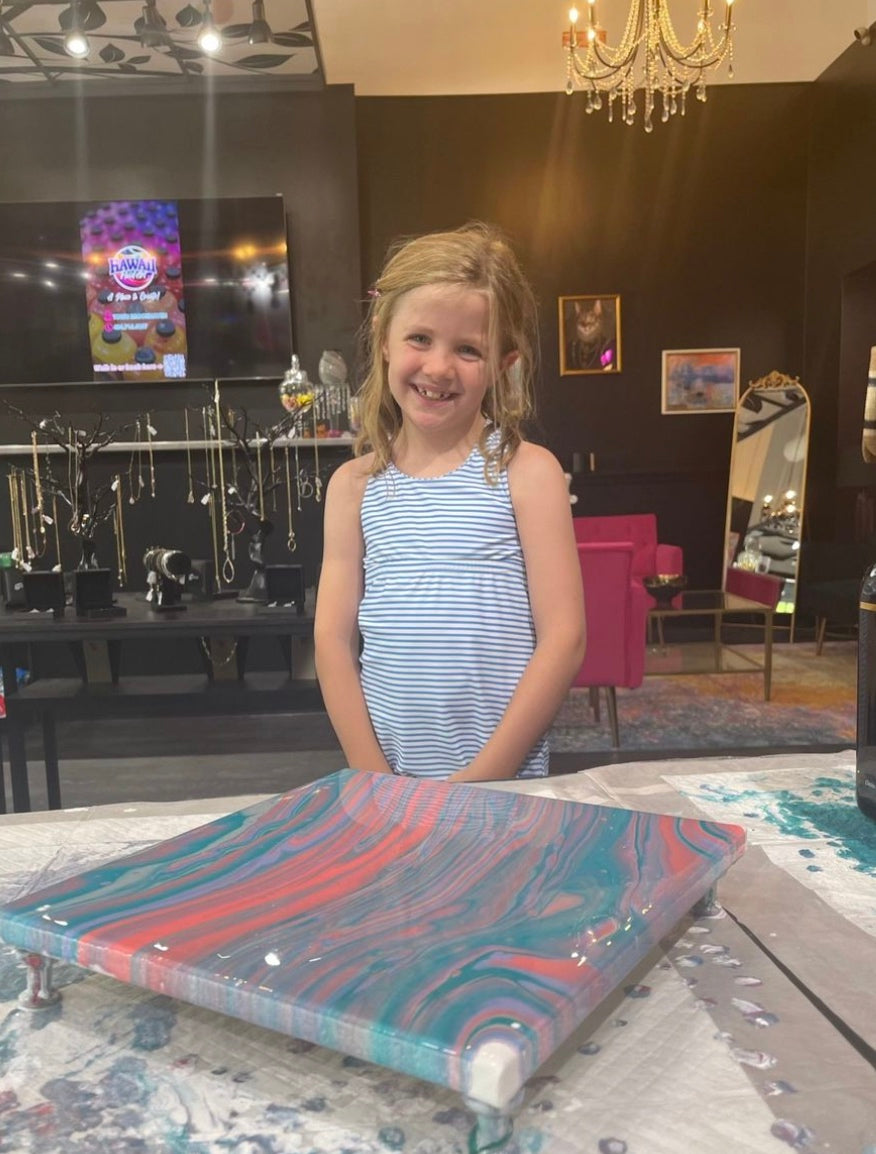 Girl with Painting at Hawaii Fluid Art Brookhaven | Confetti Jar