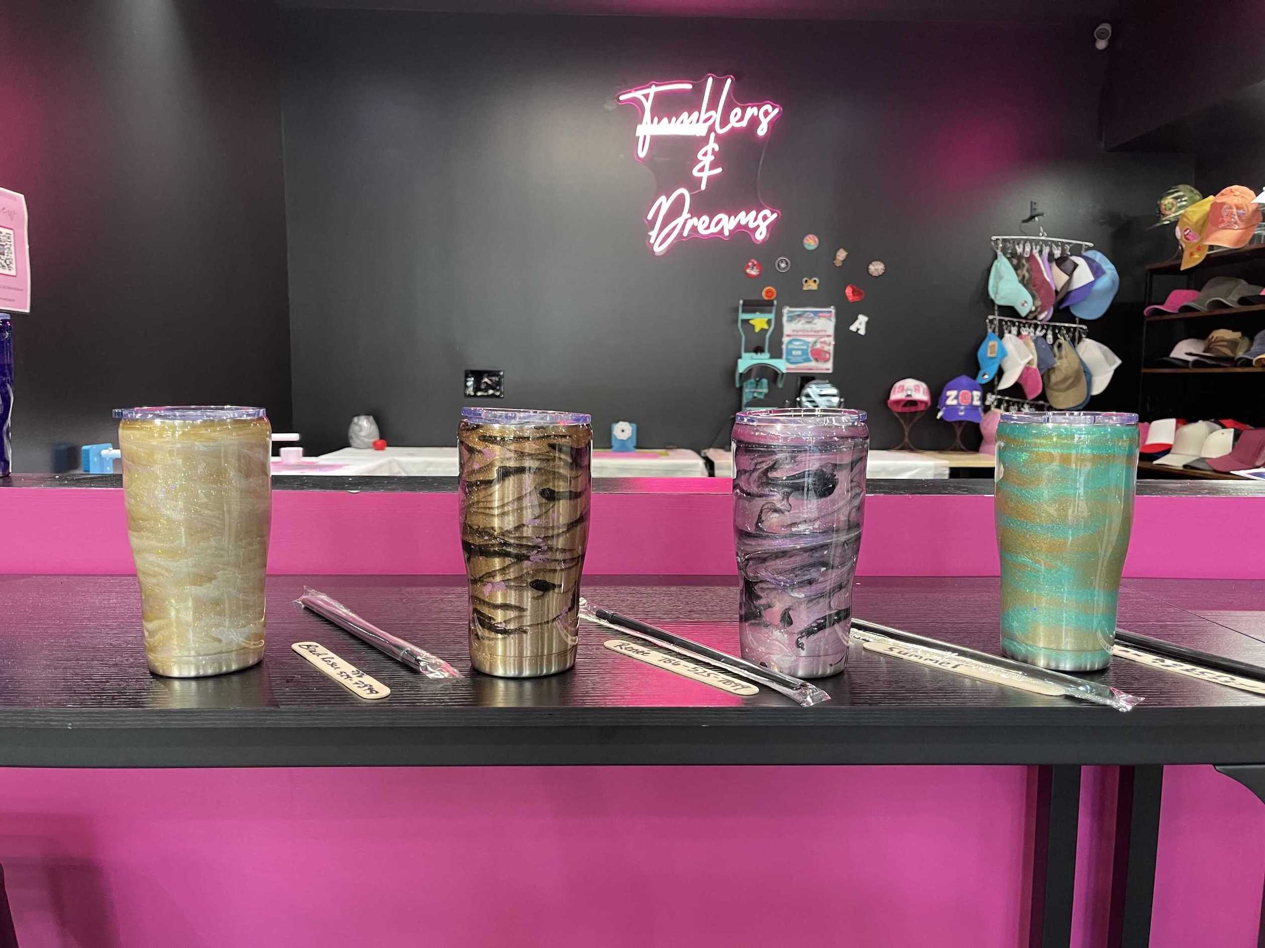 Resin Tumblers Designed at Hawaii Fluid Art Brookhaven | Confetti Jar