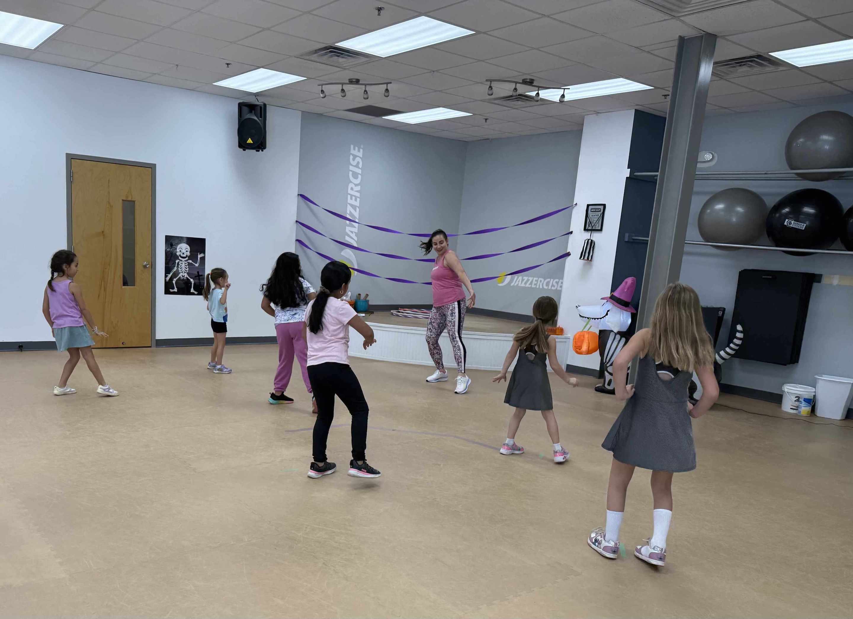 Junior Jazzercise | Jazzercise Birthday Party Atlanta | Confetti Jar ...