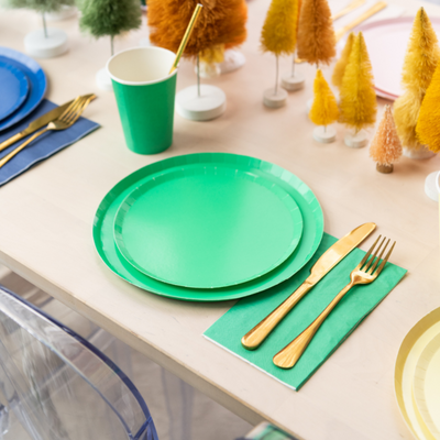Shades Grass Dessert Plates