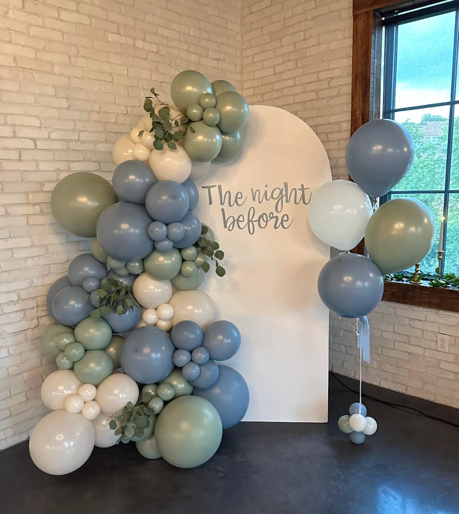 17" Helium Bouquet