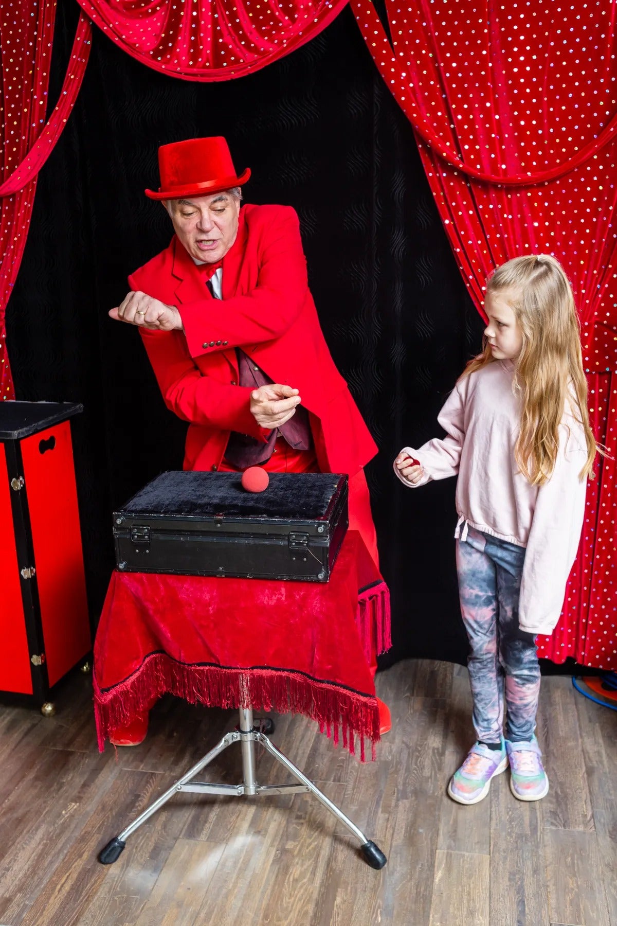 Atlanta Magician Party Entertainment & Comedy Magic Show