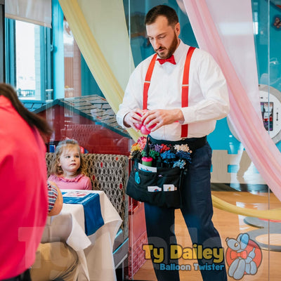 Balloon Twisting Party Entertainment in Atlanta