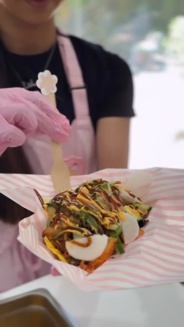 Custom Cannoli Cart in Atlanta