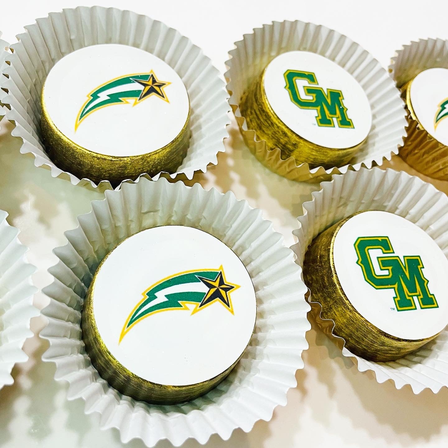 Custom Image/Logo Chocolate Covered Oreos - 12 Count