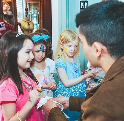 Face Painting and Balloon Twisting Party Entertainment