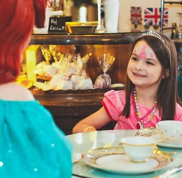 Face Painting and Balloon Twisting Party Entertainment