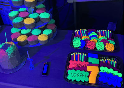 Glow Themed Art Party with Glowing Treats