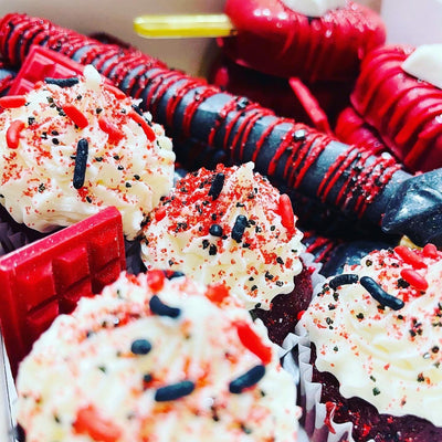 Graduation Large 2 Dozen Assorted Dessert Box! 🎓
