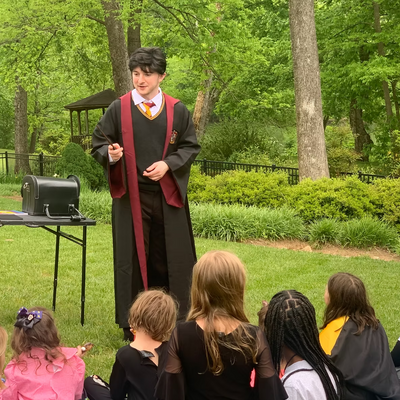 Magician: Ross the Hat with Southern Belle Character Company