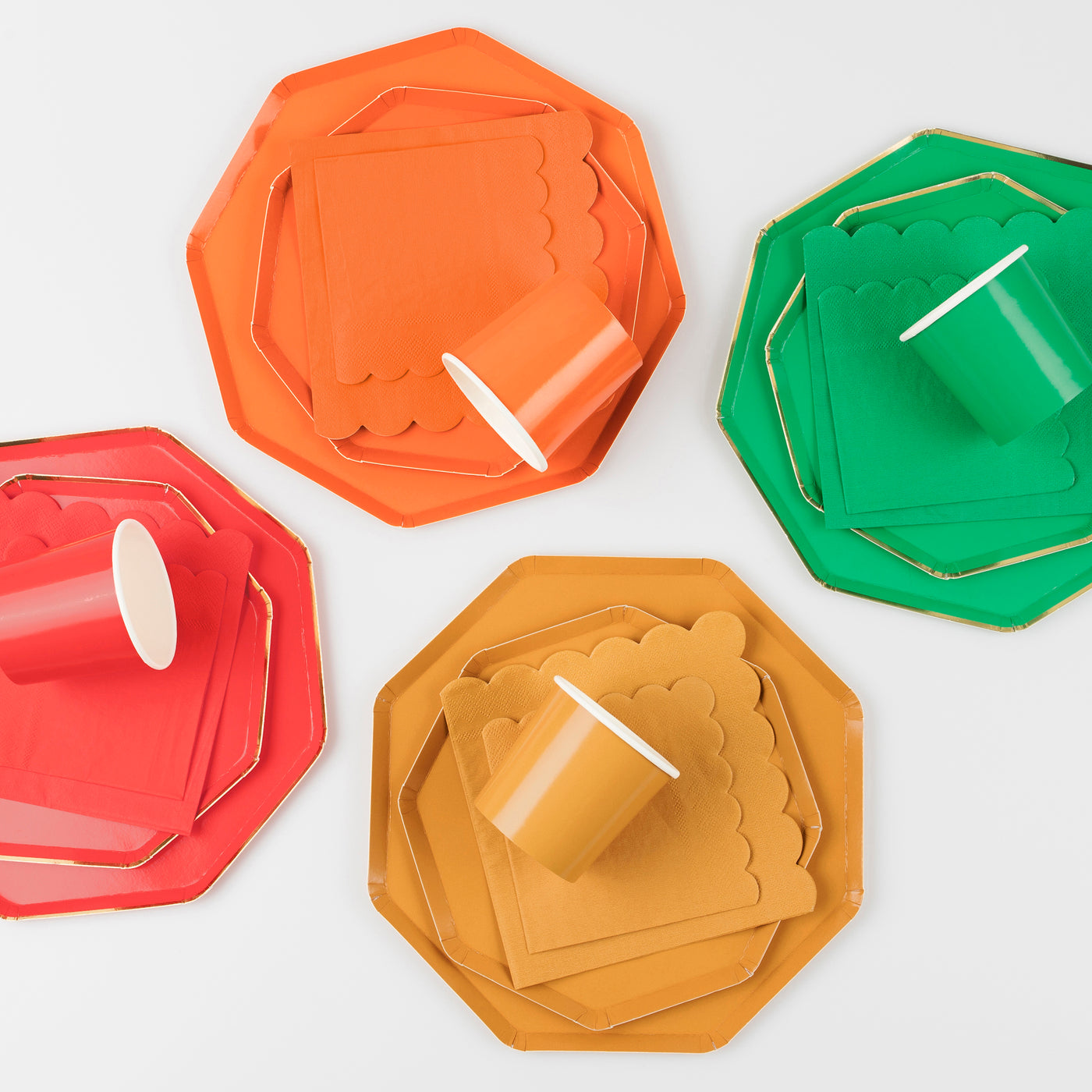 Berry Red Dinner Plates