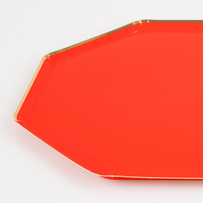 Berry Red Dinner Plates