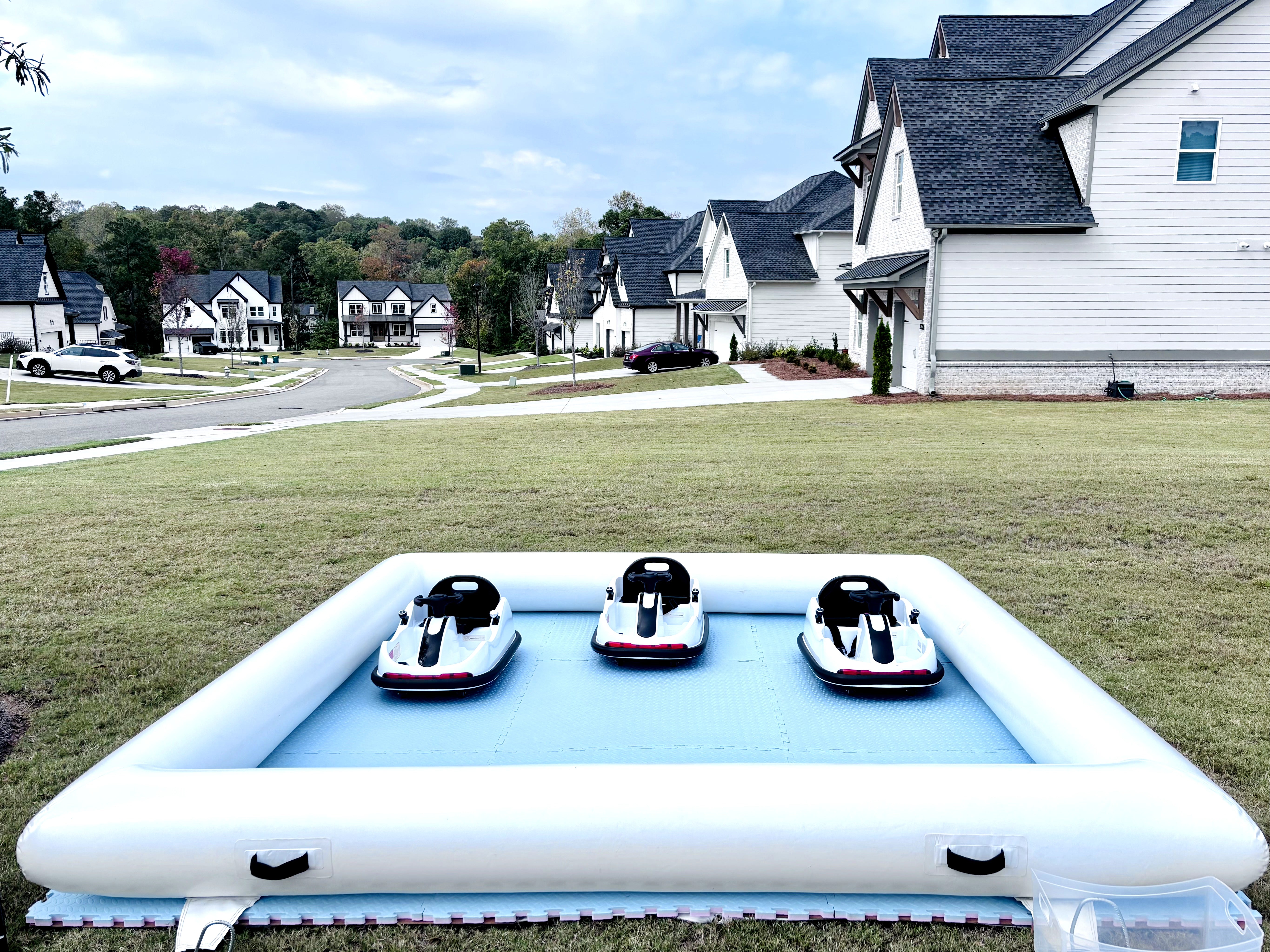 Medium Bumper Cars Rental: 3 Bumper Cars