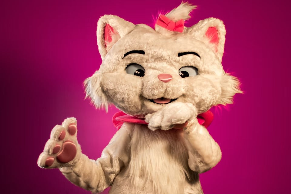 Parisian Kitten Character
