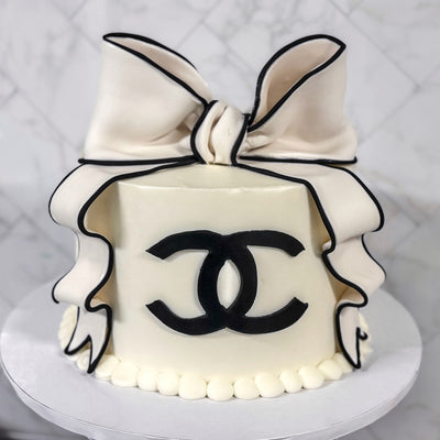 Single Tier Custom Cake