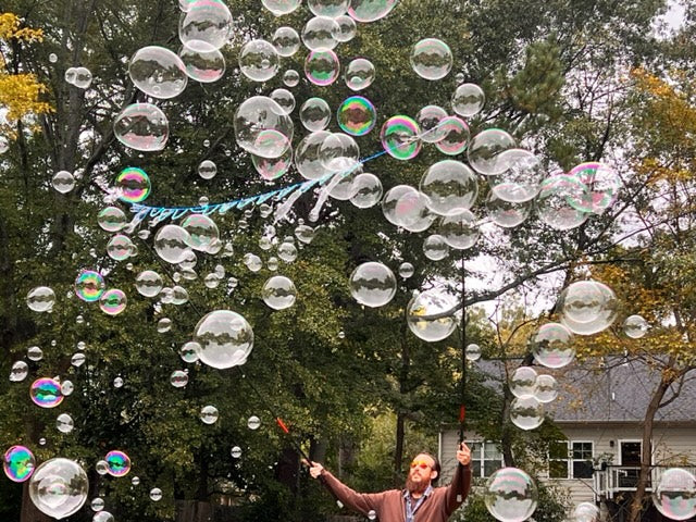 The Ultimate Bubble Party Celebration: Bubble Artist + 10 Bubble Kit Party Favors