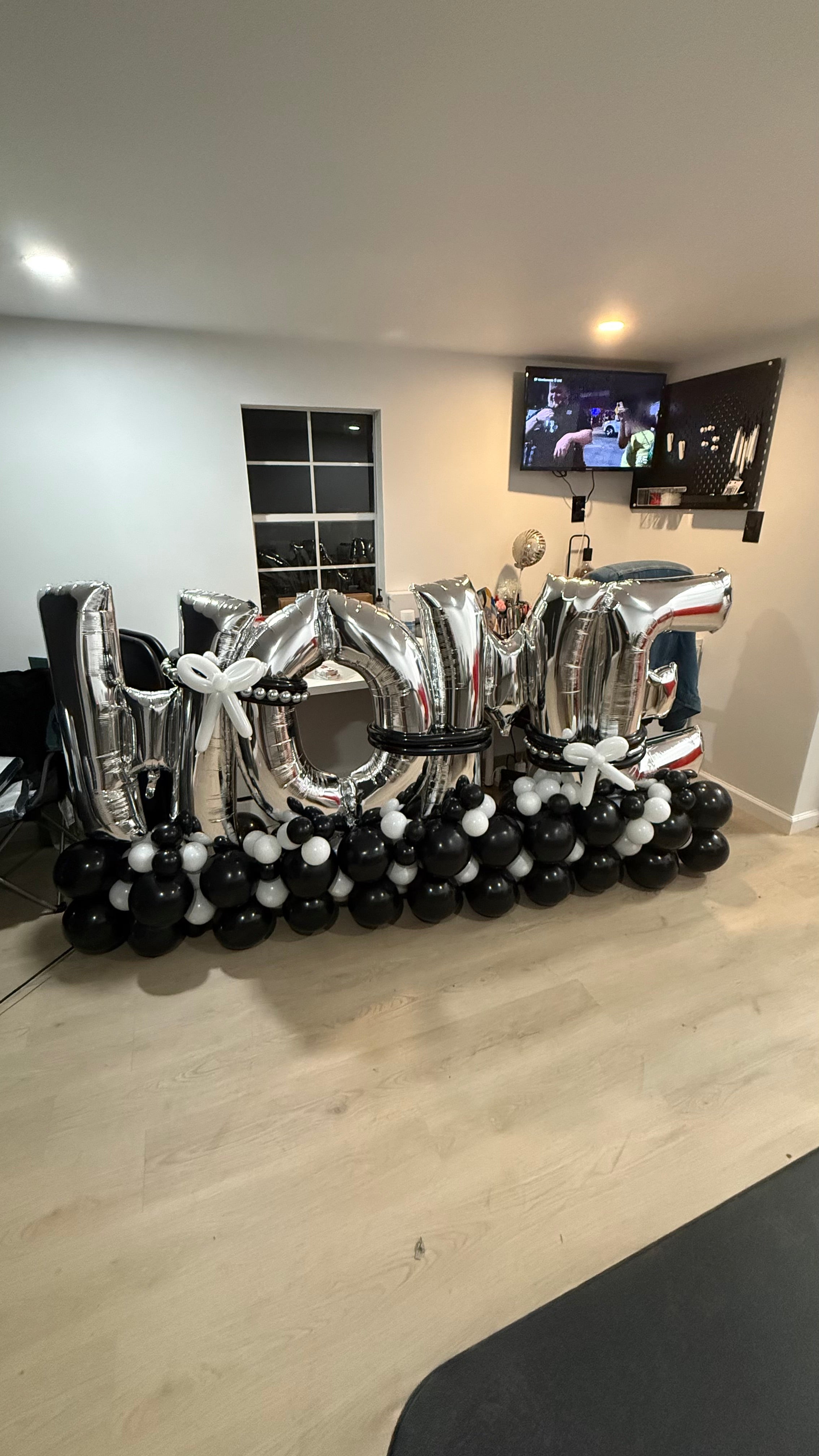 Welcome "HOME"  Balloons
