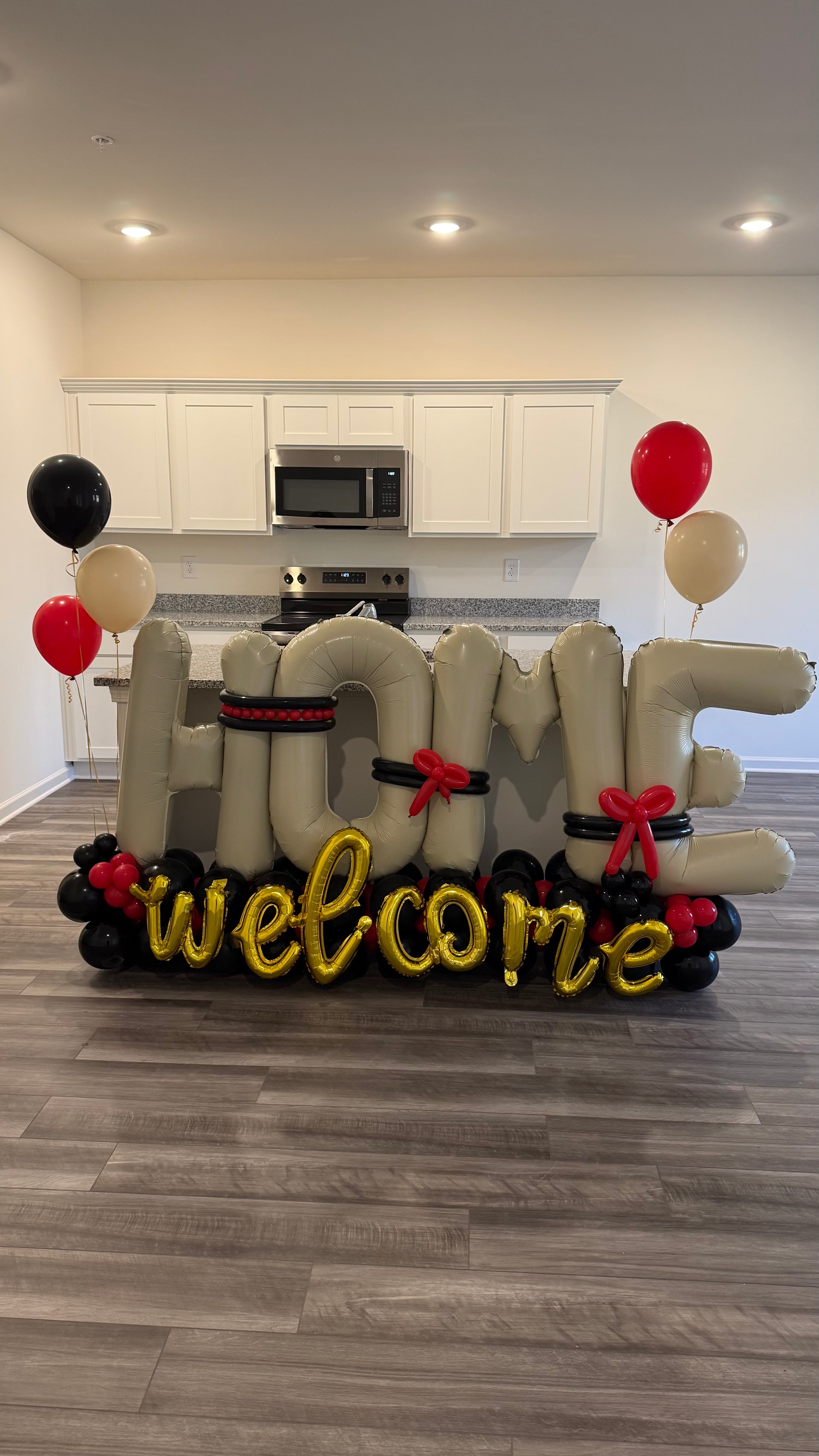 Welcome "HOME"  Balloons