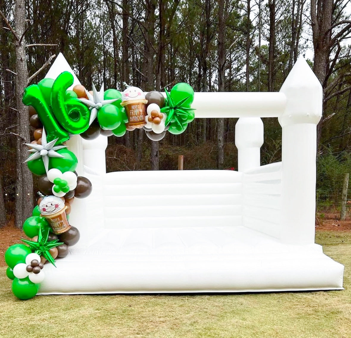 White Classic Castle Bounce House