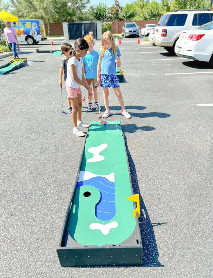 Two Hour Mini Golf Package